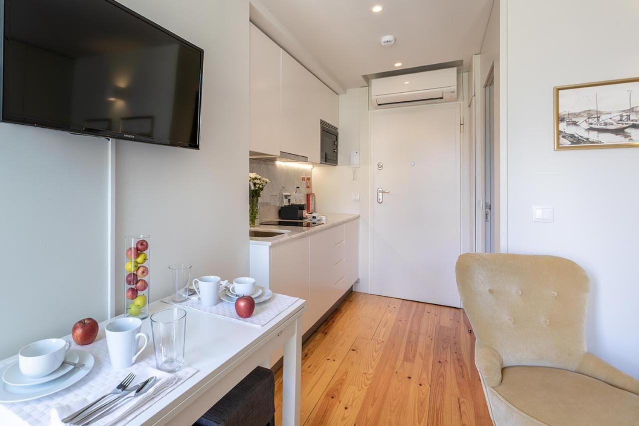 Inside Porto Apartments - Pinheiro Екстериор снимка